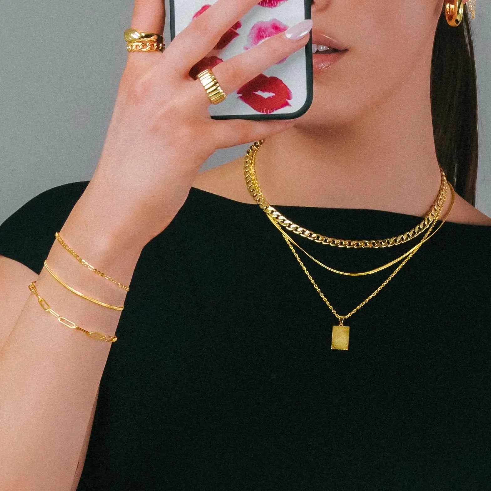 Slithering Necklace Lee