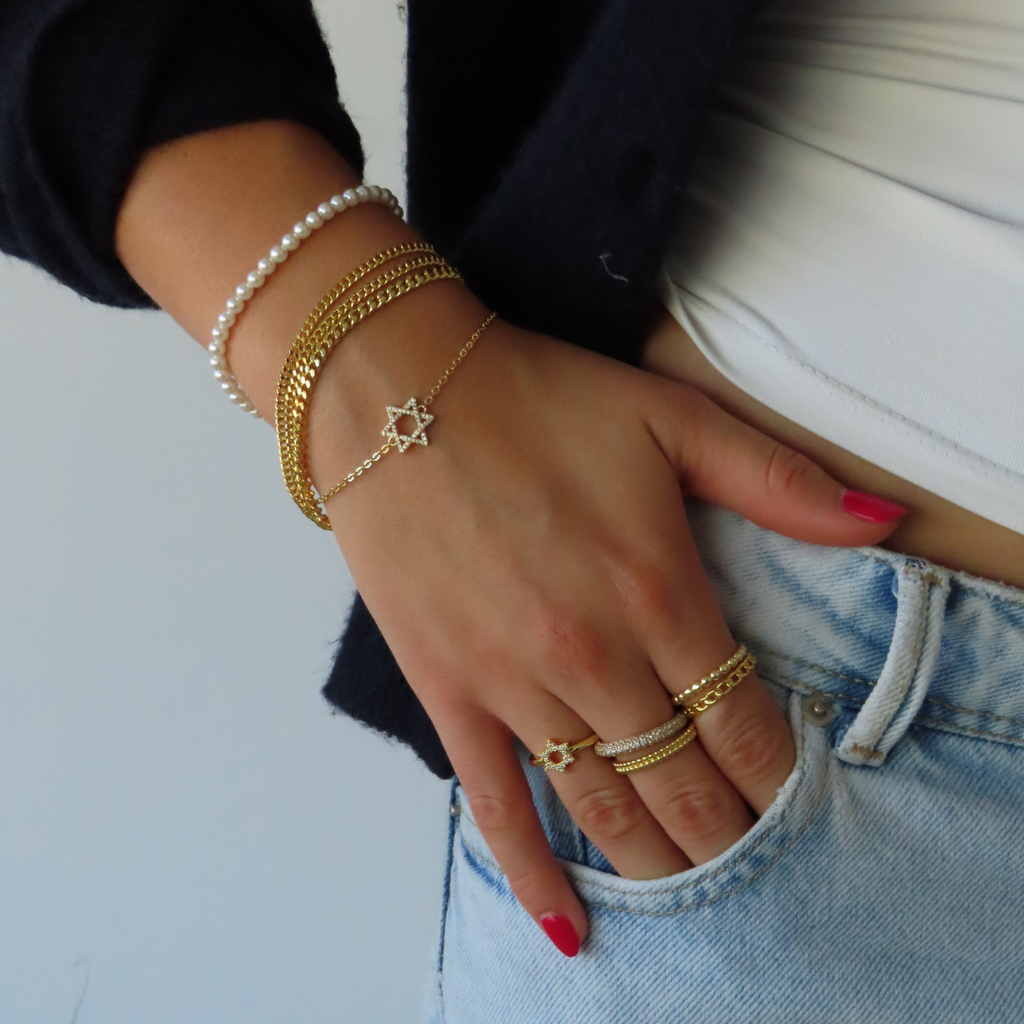 Star of David Bracelet Lee