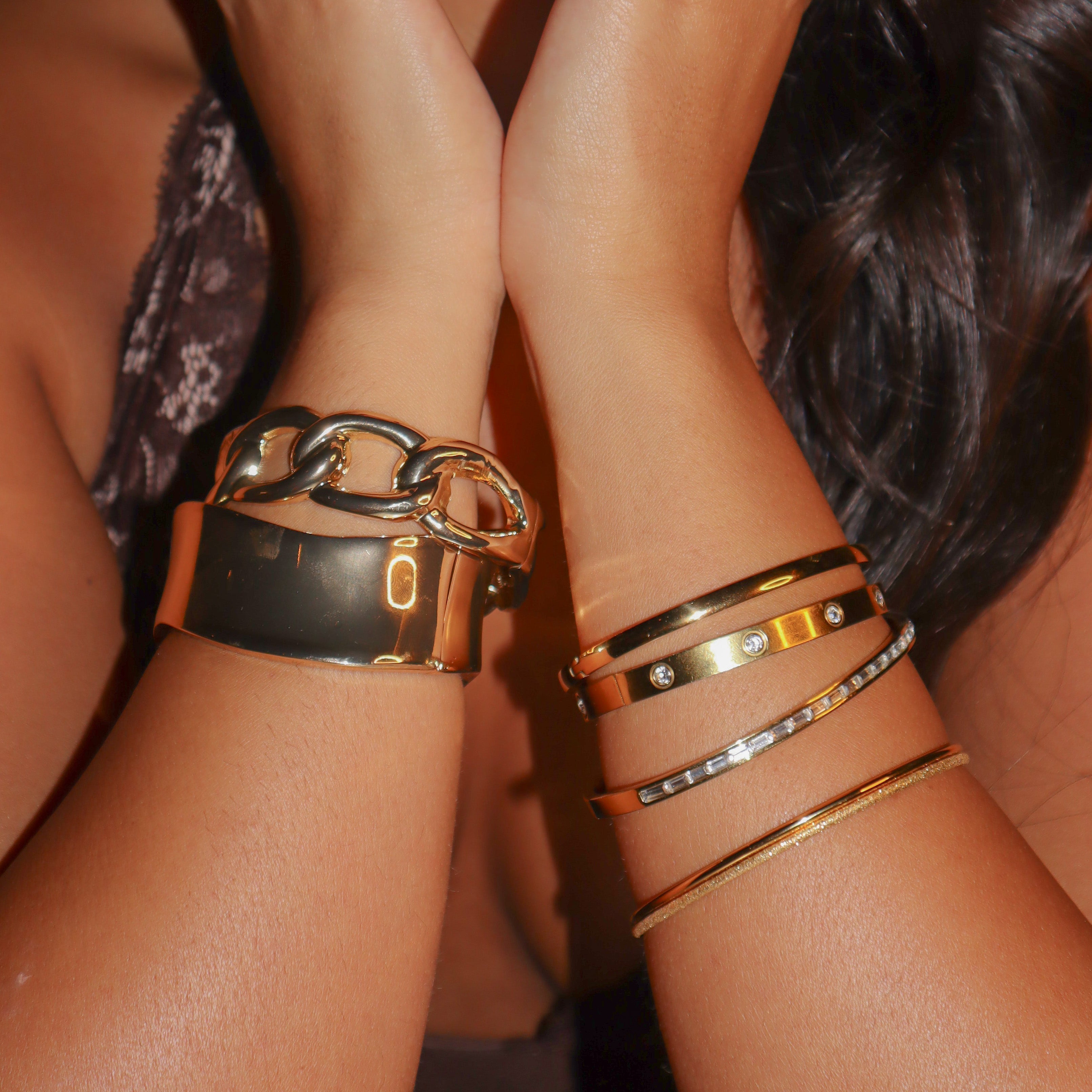 Endlessly Chained Bangle Nicole