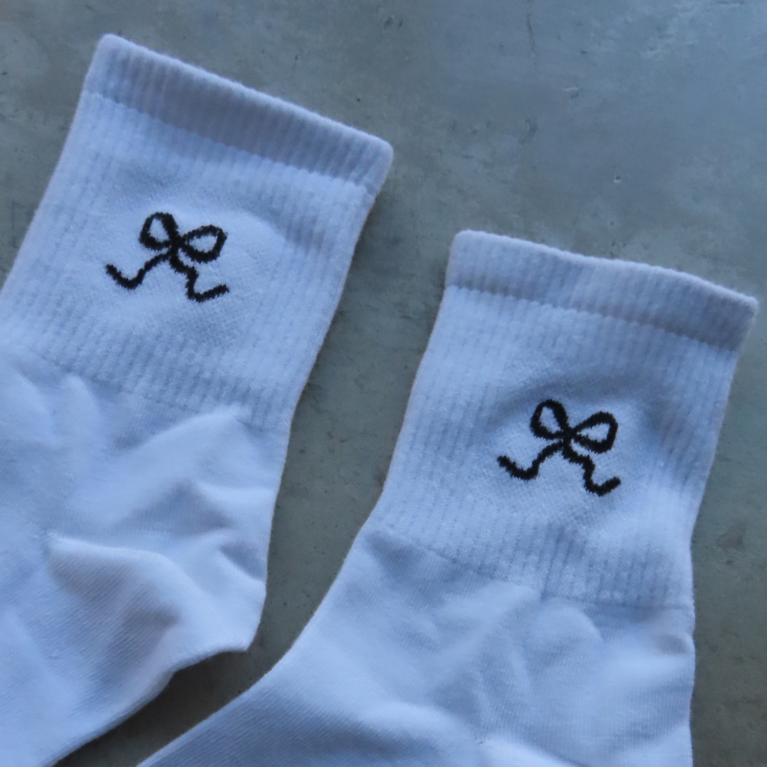 Take a Bow Socks Lee