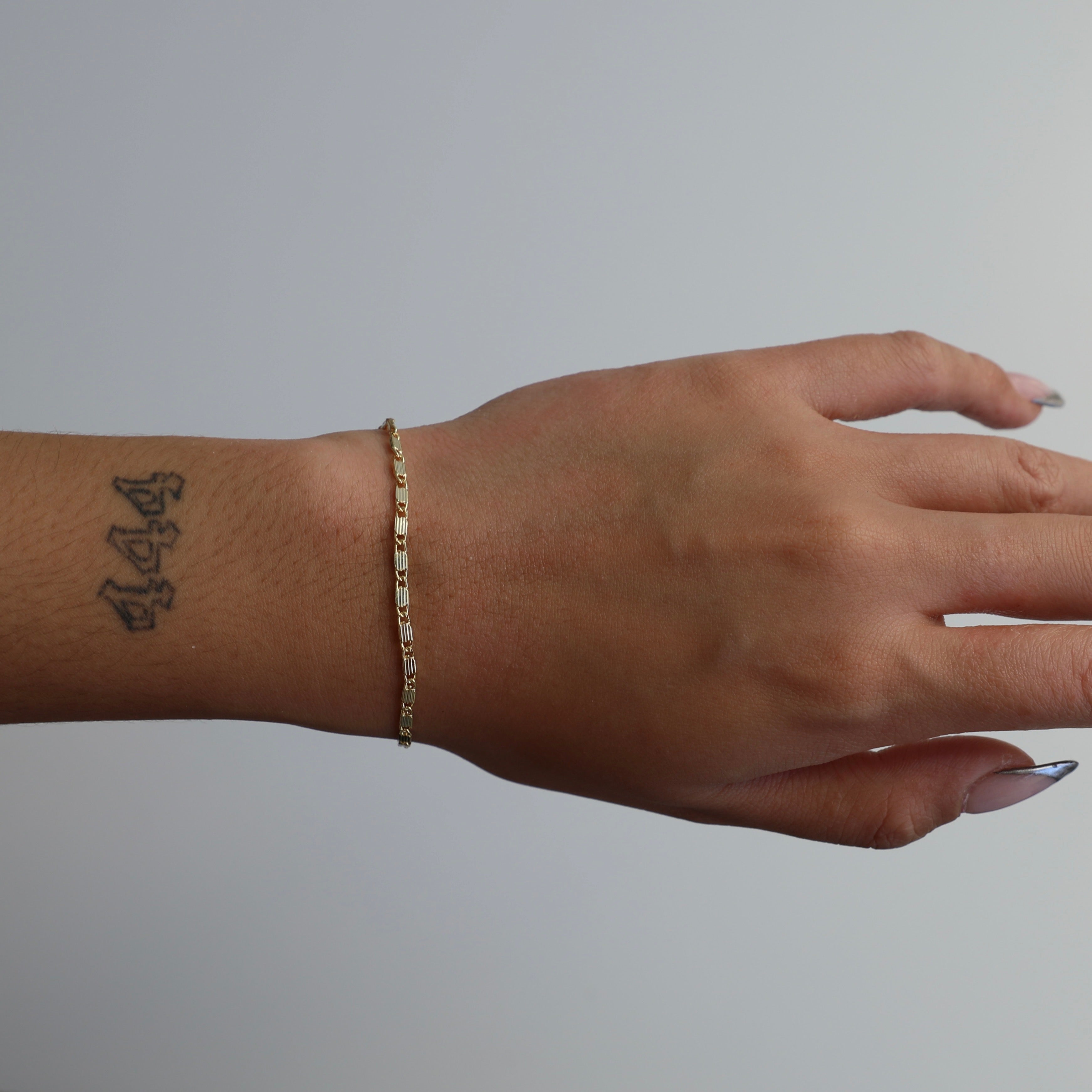 Tennis Club Bracelet Lee