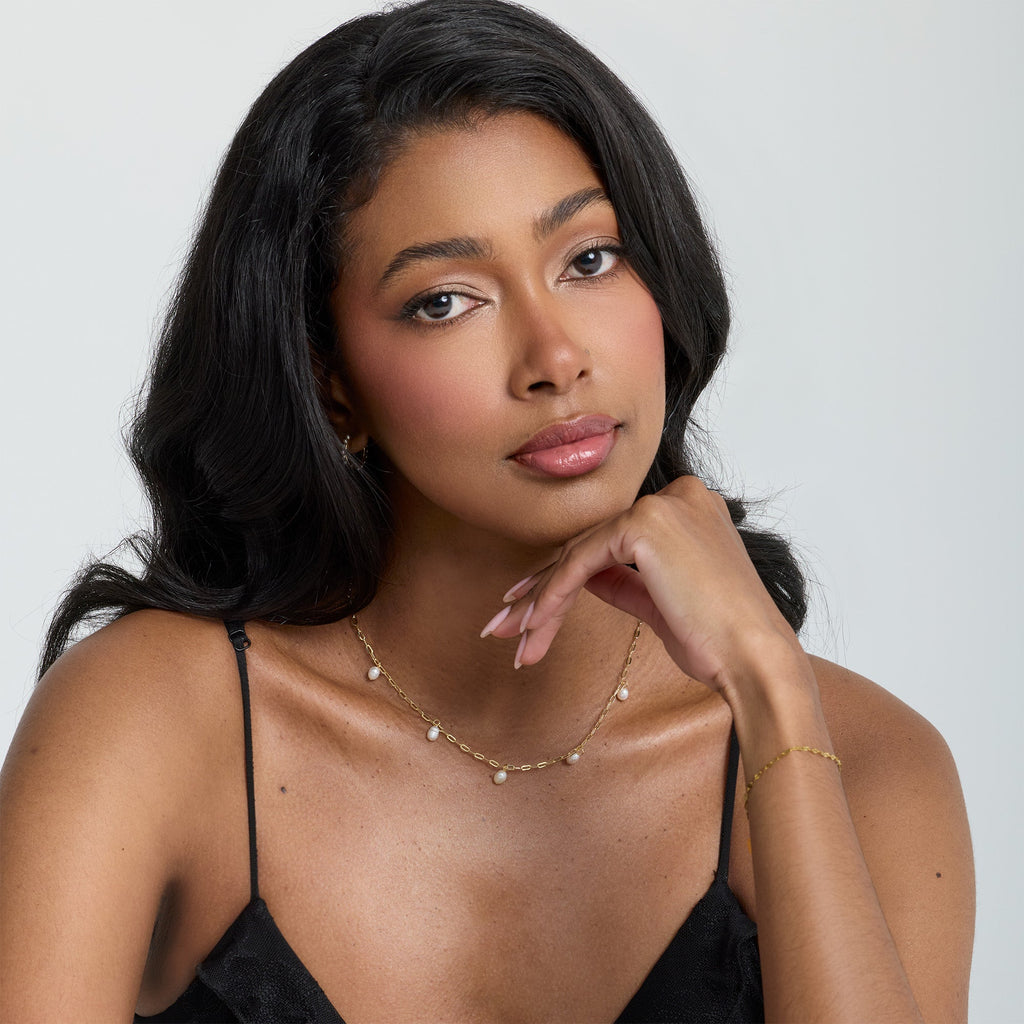 That Pearl Necklace Lee