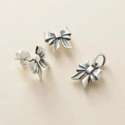 Tiny Bow Studs James Avery