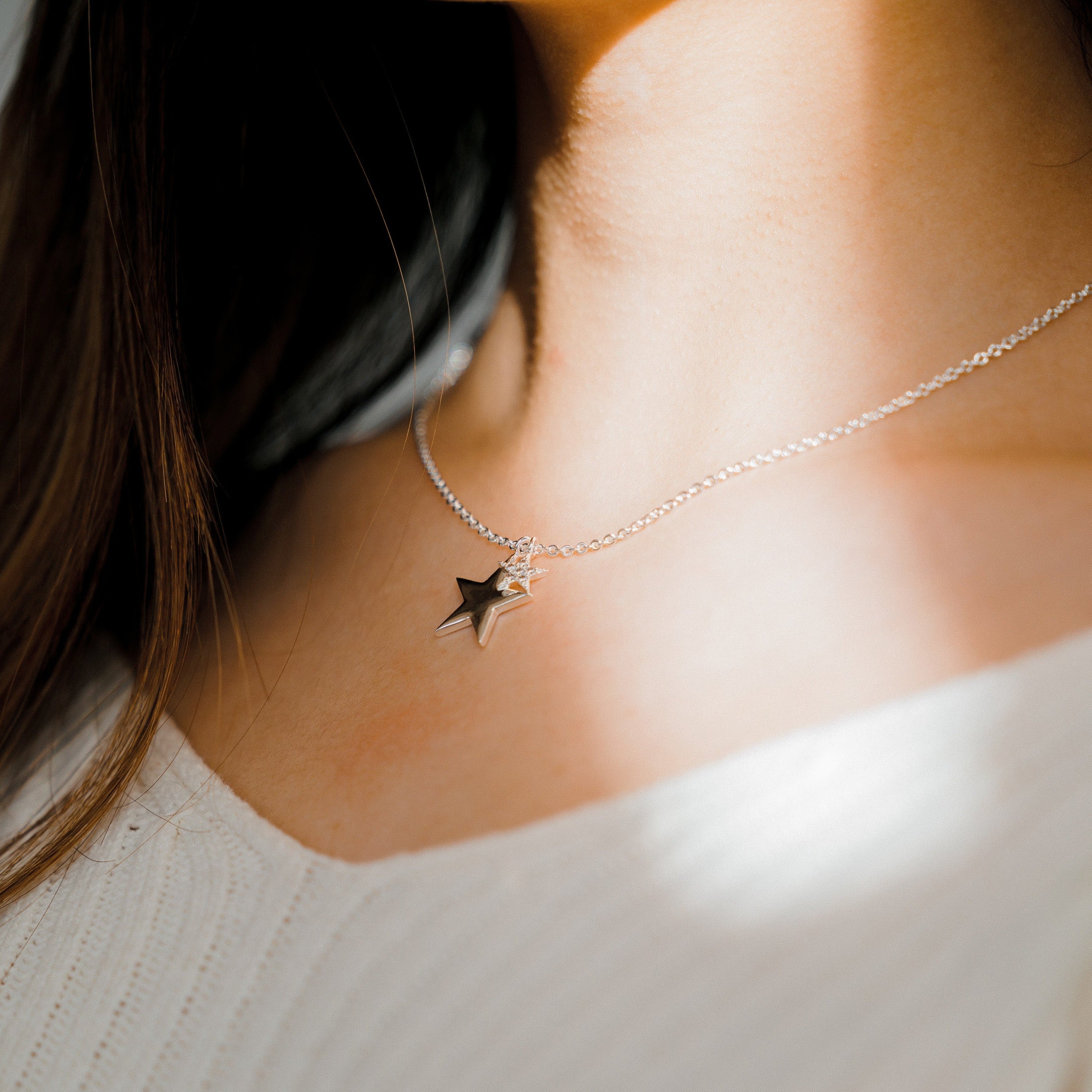 Twin Star Necklace Lee