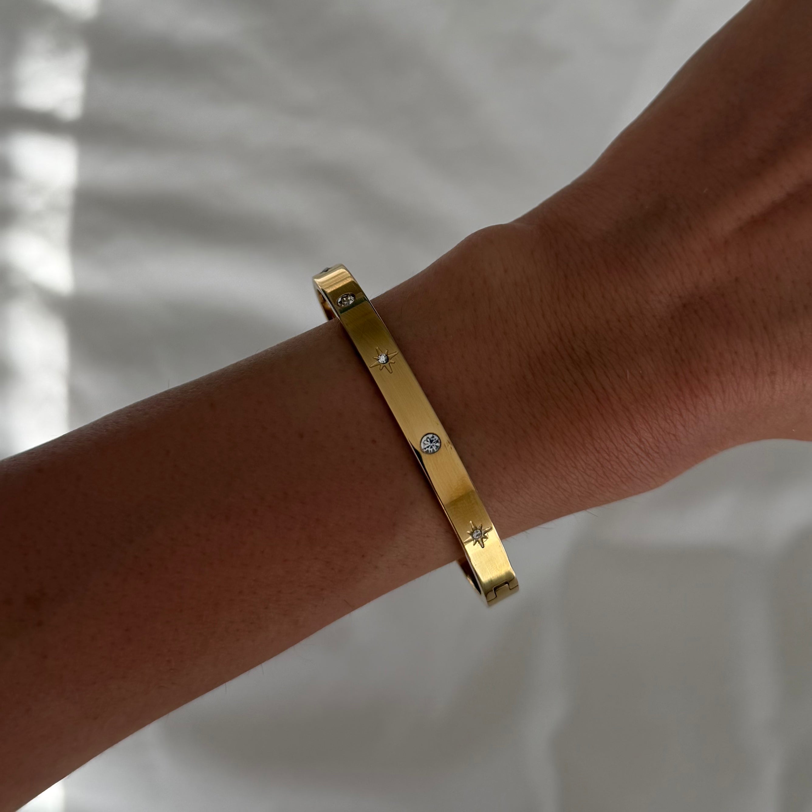 Twinkle Bangle Nicole