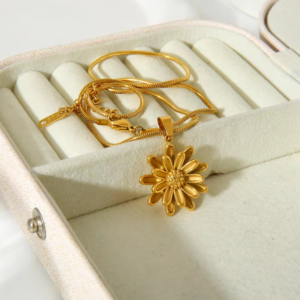 18K Gold Flower Necklace Stainless Steel Double Layer Gold Colors Daisy Flower Pendant Necklace for Women My Store