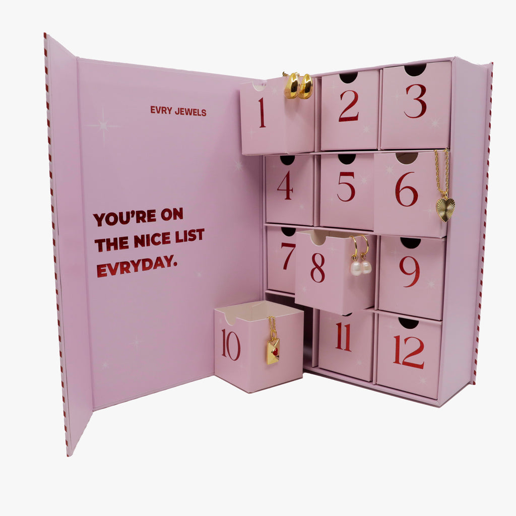 12 Days of Sparkle Advent Calendar Kiki