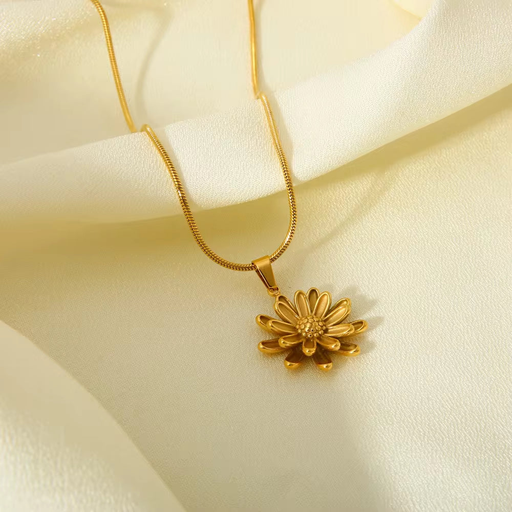 18K Gold Flower Necklace Stainless Steel Double Layer Gold Colors Daisy Flower Pendant Necklace for Women My Store