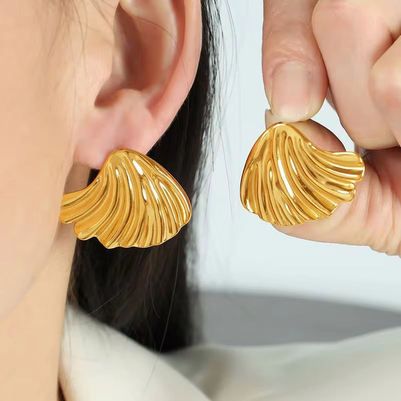 JEWELRY EH169 Fashion Simple Earrings Gold Wave Earrings Personality Exaggerated Temperament Earrings My Store