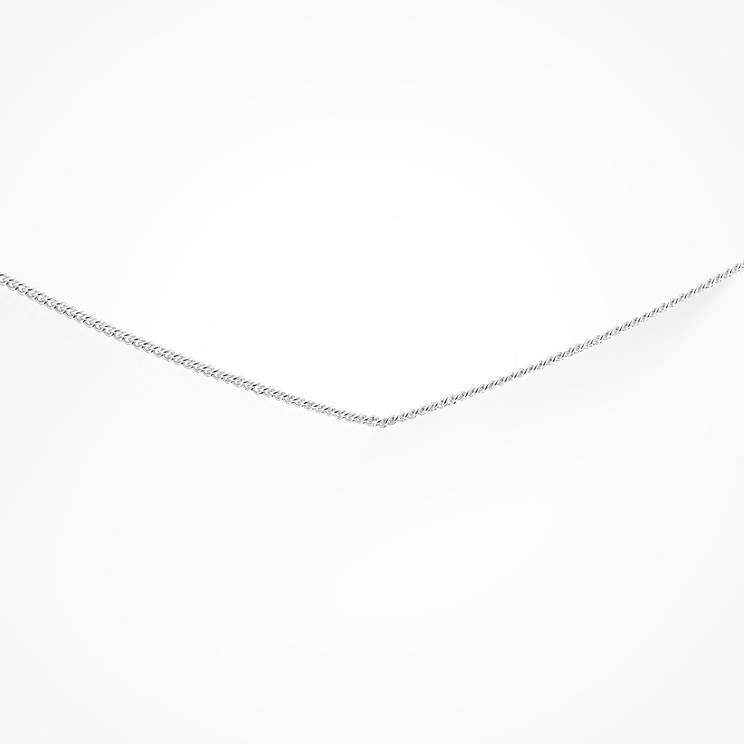 Basic B Necklace Lee