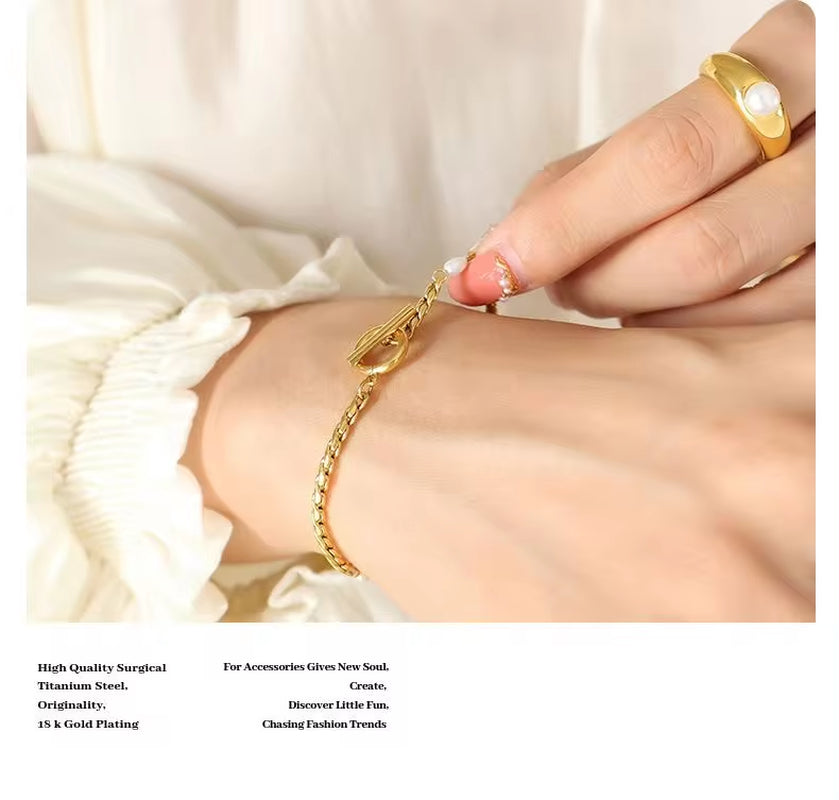 Fashion Jewelry Freshwater Pearl OT Buckle Bracelet Stainless Steel 18K Gold Plated Bracelet Women My Store