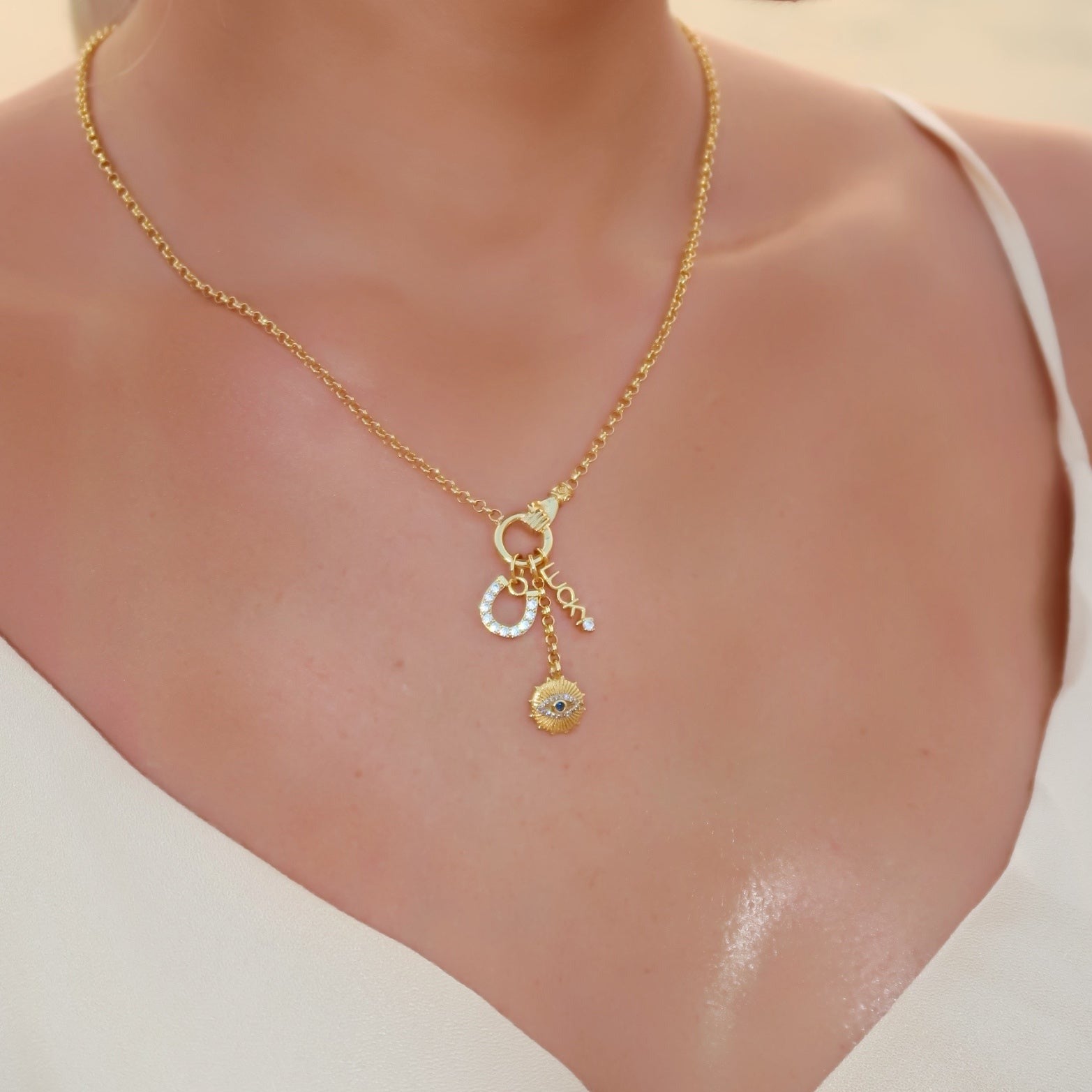 Anastazia's Luck Charm Necklace Lee