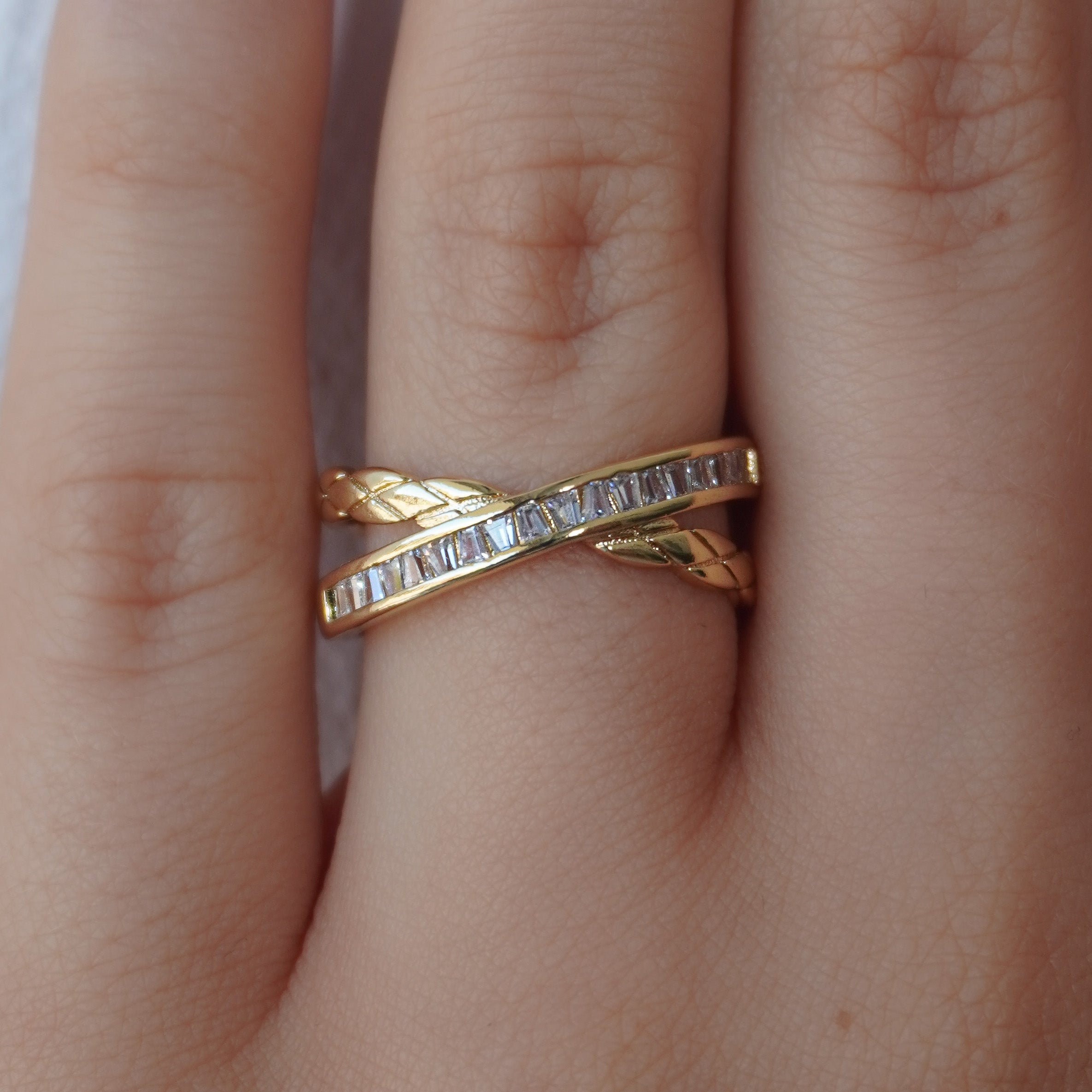 Crossed Paths Ring Nicole