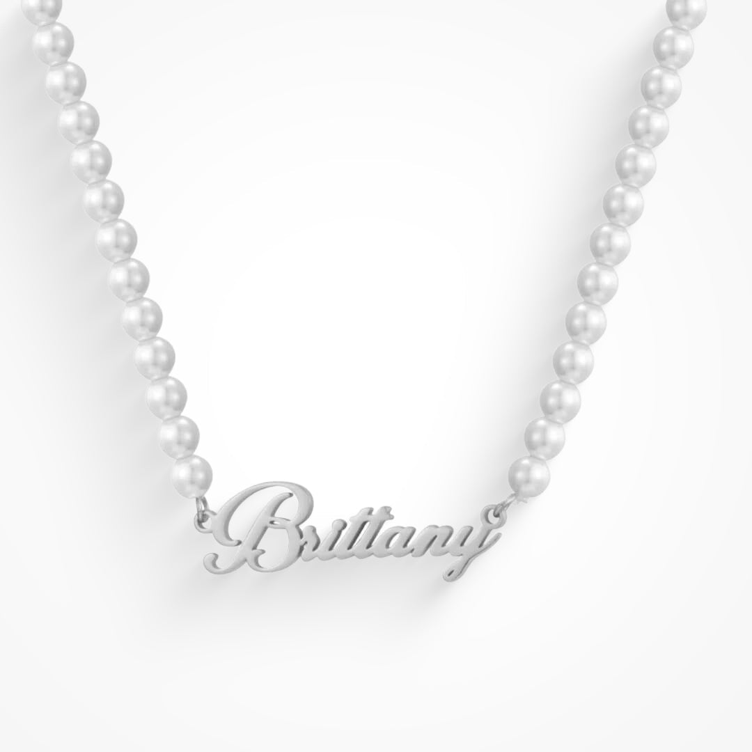 Custom/Personalized Pearl Nameplate Necklace Lee