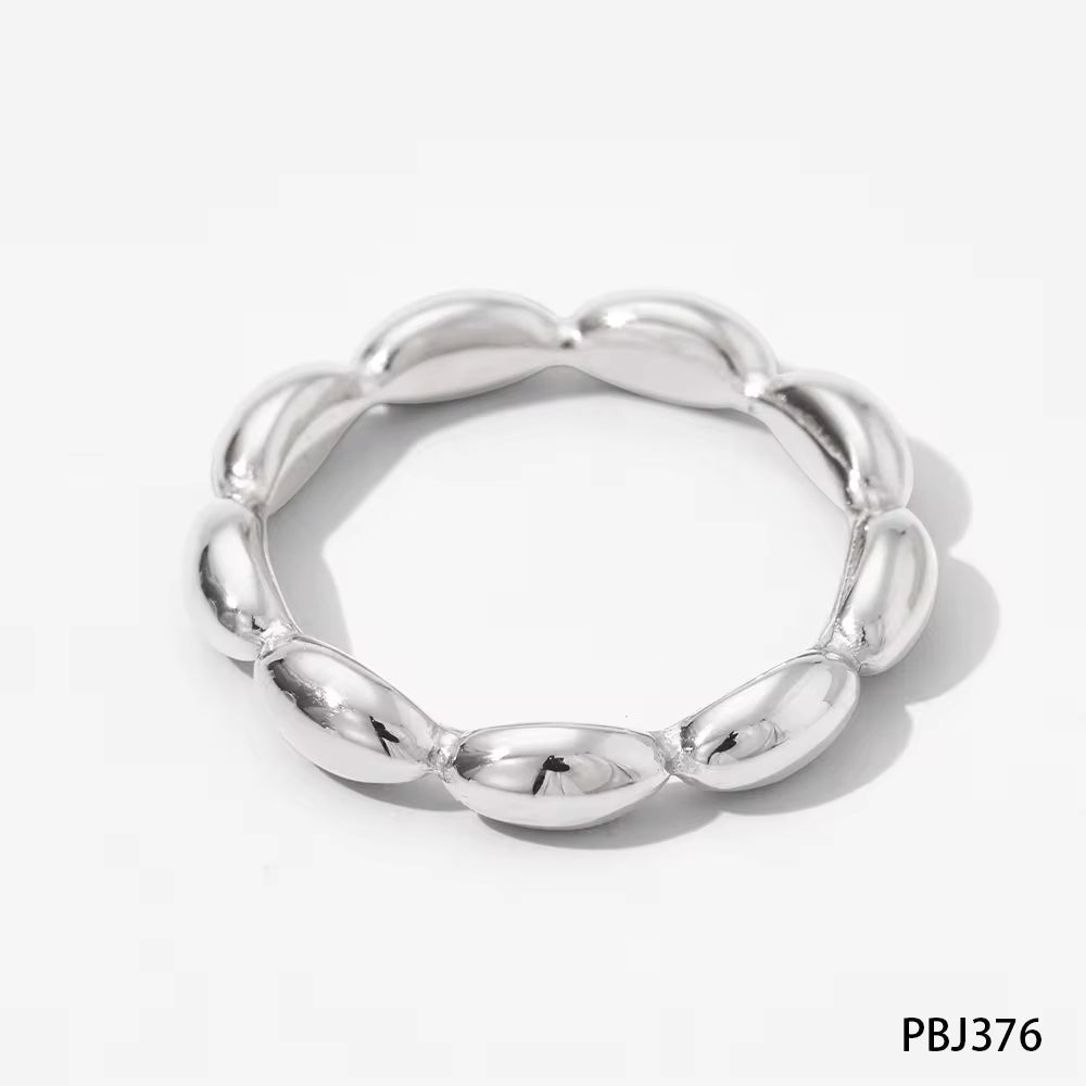 Simple Gold Plated Charm Stainless Steel Jewelry Rings Smooth Oval Bead Finger Wedding Rings for Women My Store