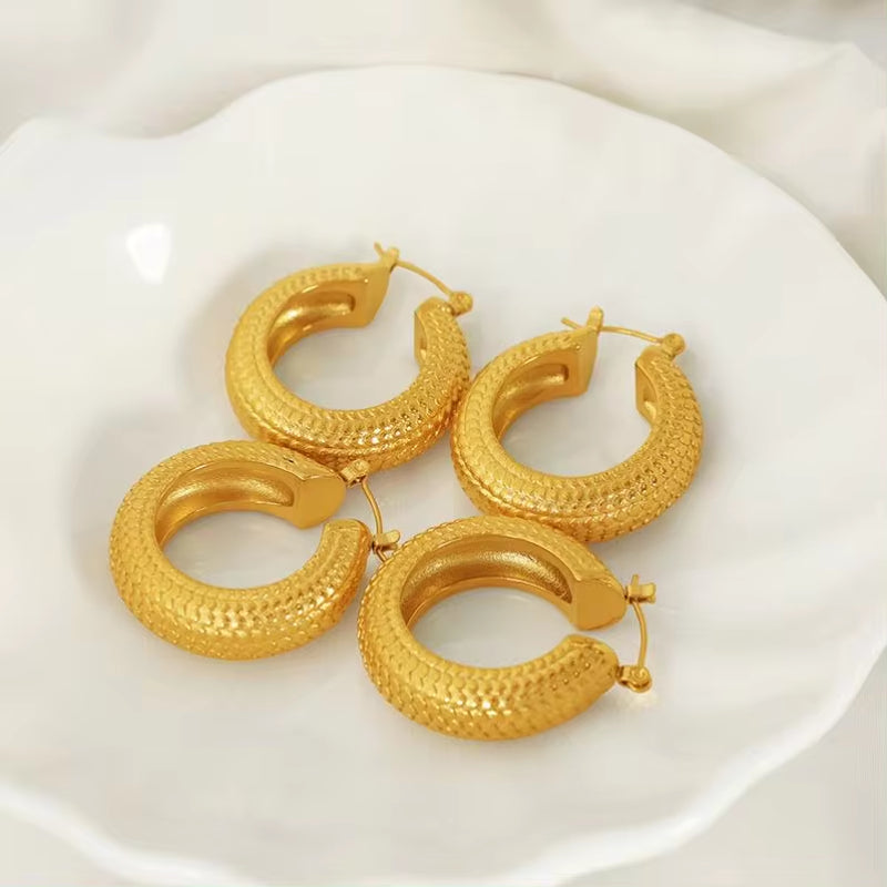 JEWELRY EH187 Wholesale Stainless Steel Gold Plated 18K Circle Earrings Textured U-Thread Earrings My Store