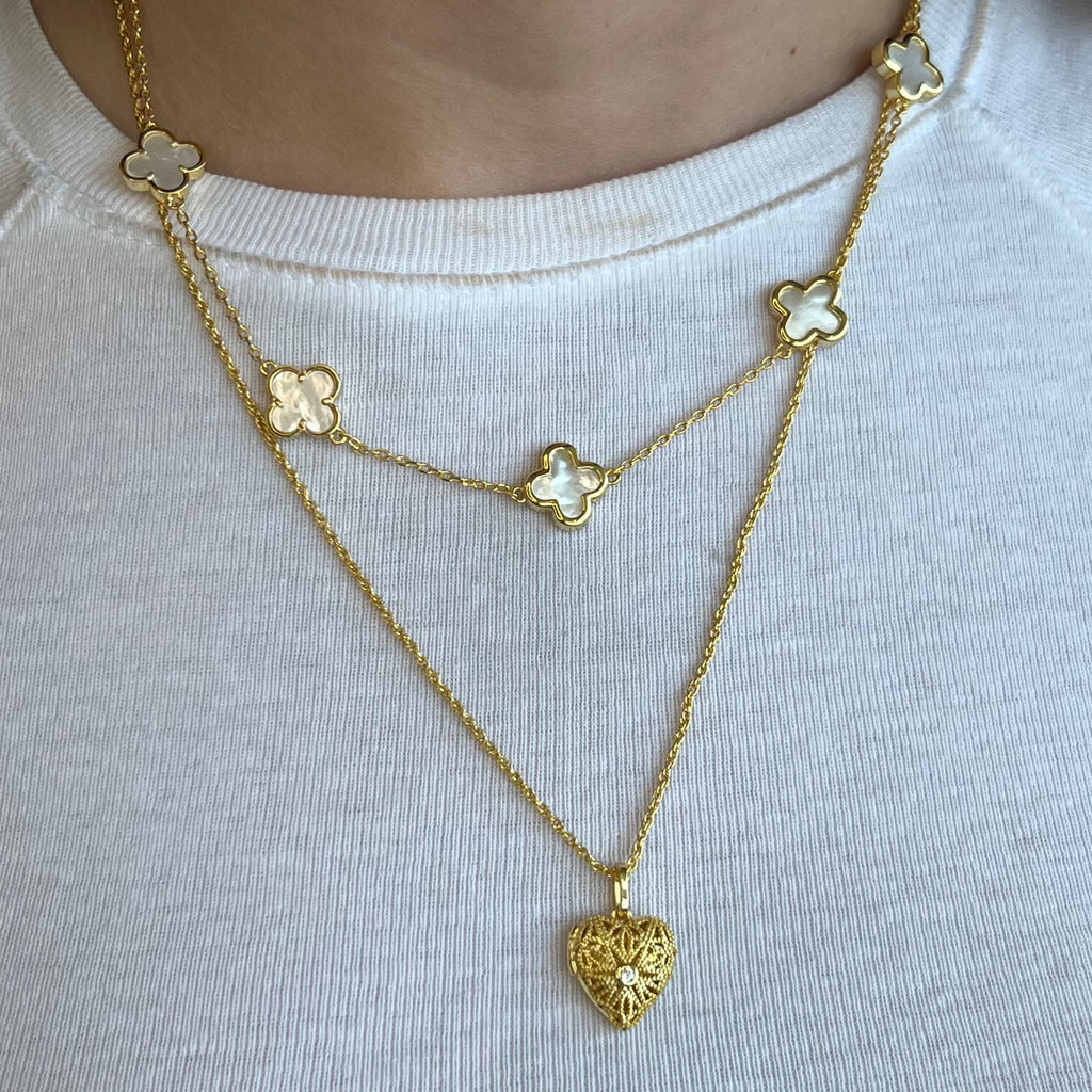 Enchanted Locket Necklace Lee