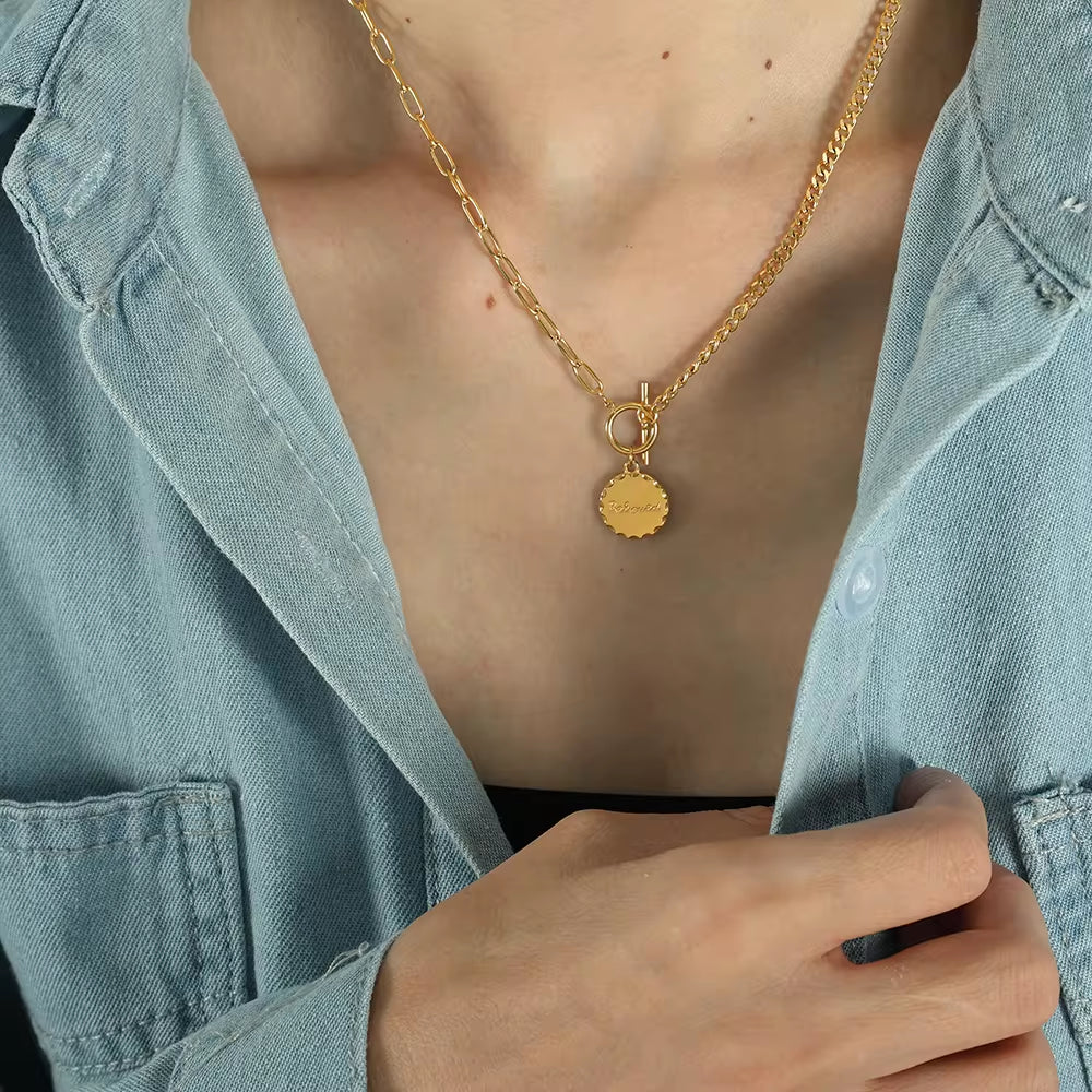 JEWELRY XL12 Wholesale OT Buckle round Plaque Necklace Women'S Alphabet Duplex Fashionable Collarbone Chain My Store