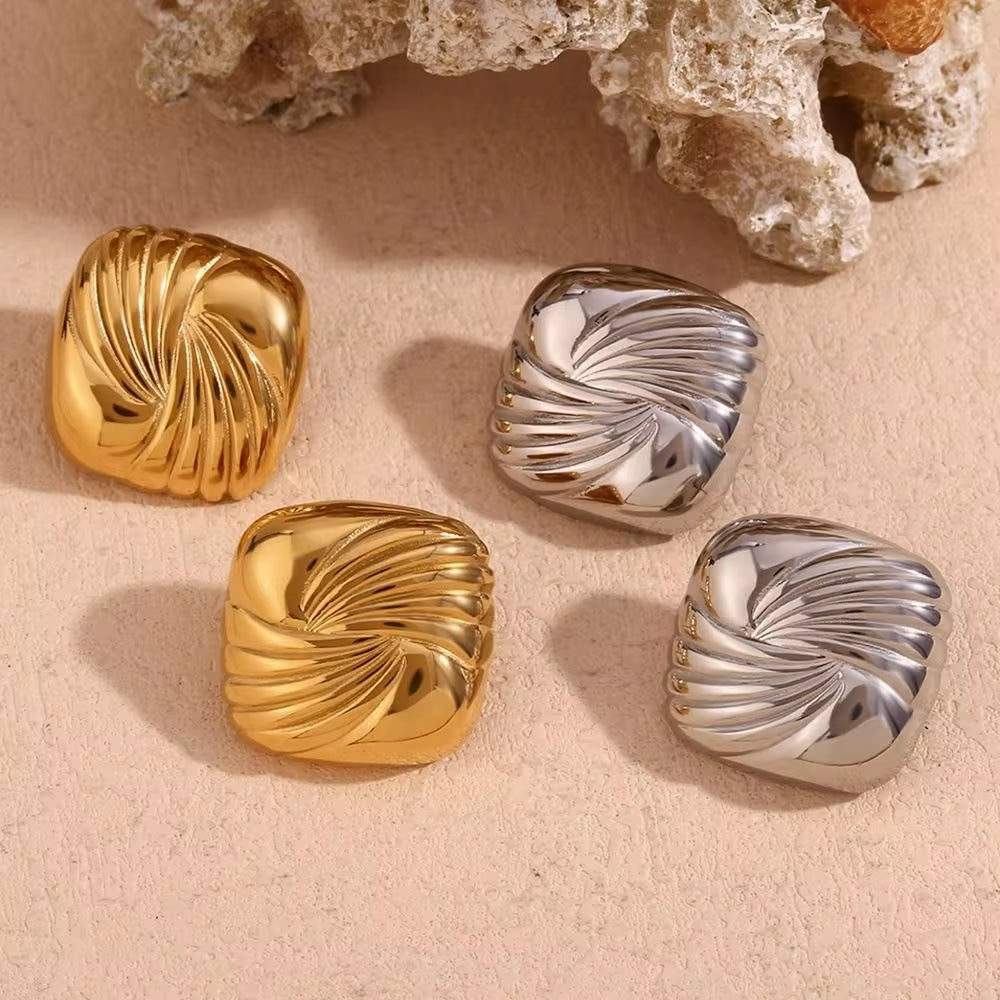 Dropshipping Trend 2024 Square Engraved Wing Stud Earrings Gold Plated Statement Jewelry Stainless Steel Earrings My Store