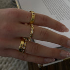 Twisted Love Ring Lee