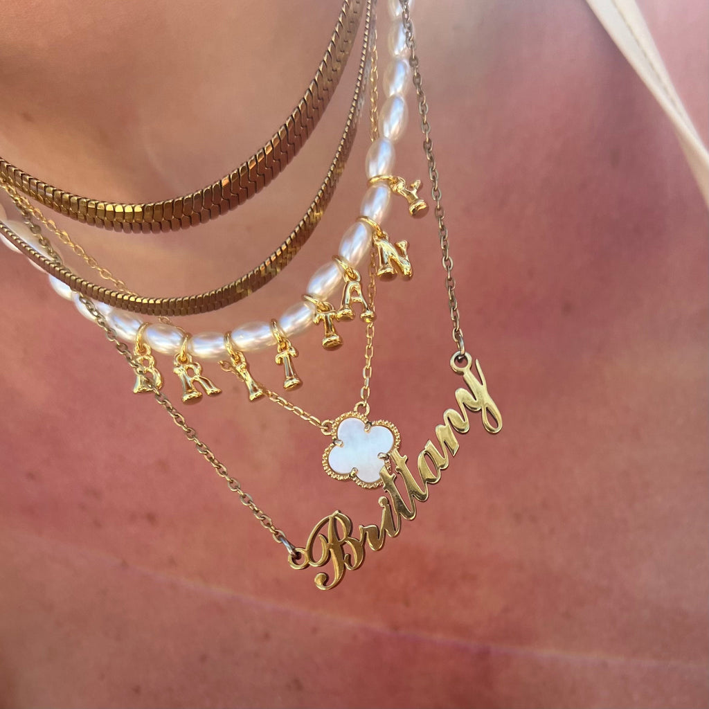 Custom/Personalized Bubble Letter Pearl Necklace Lee