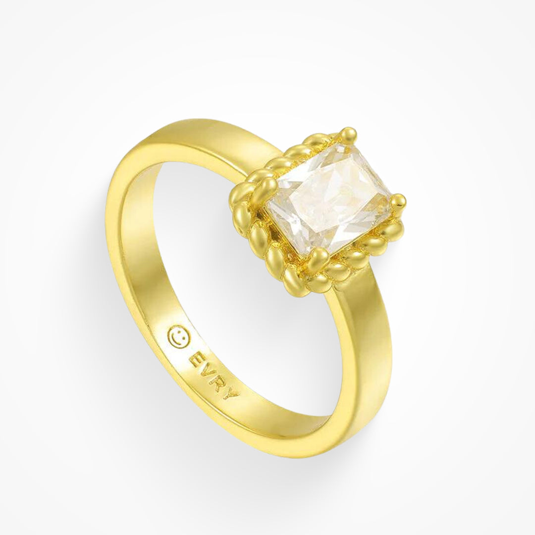 Irresistible Ring Lee