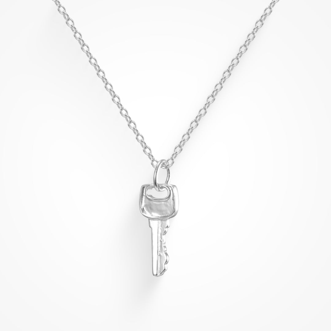Key To My Heart Necklace Lee
