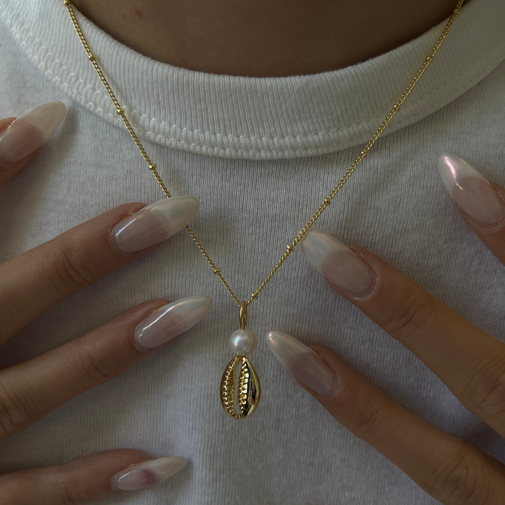 Hidden In The Sand Necklace Lee