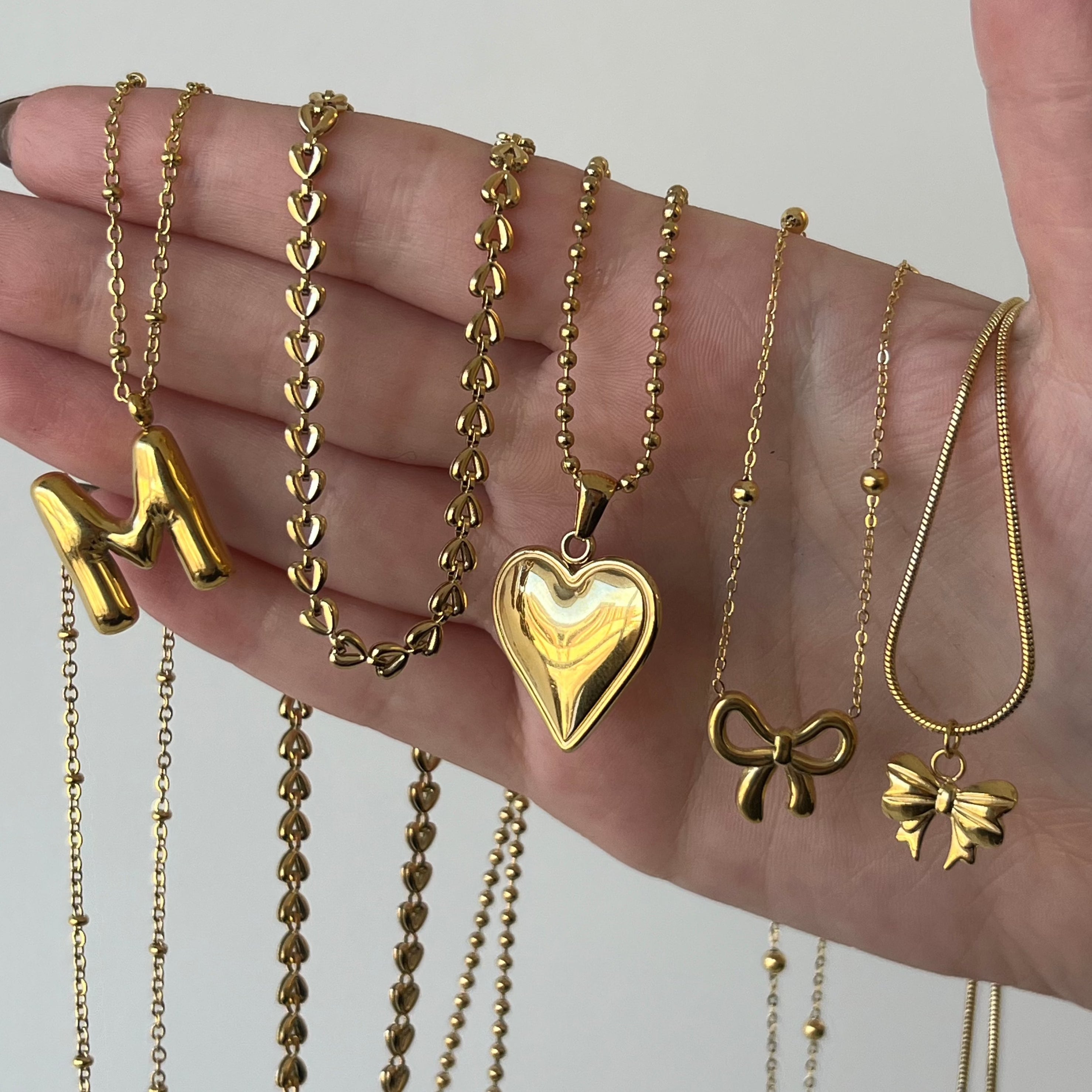 Ribbon Necklace Jesse