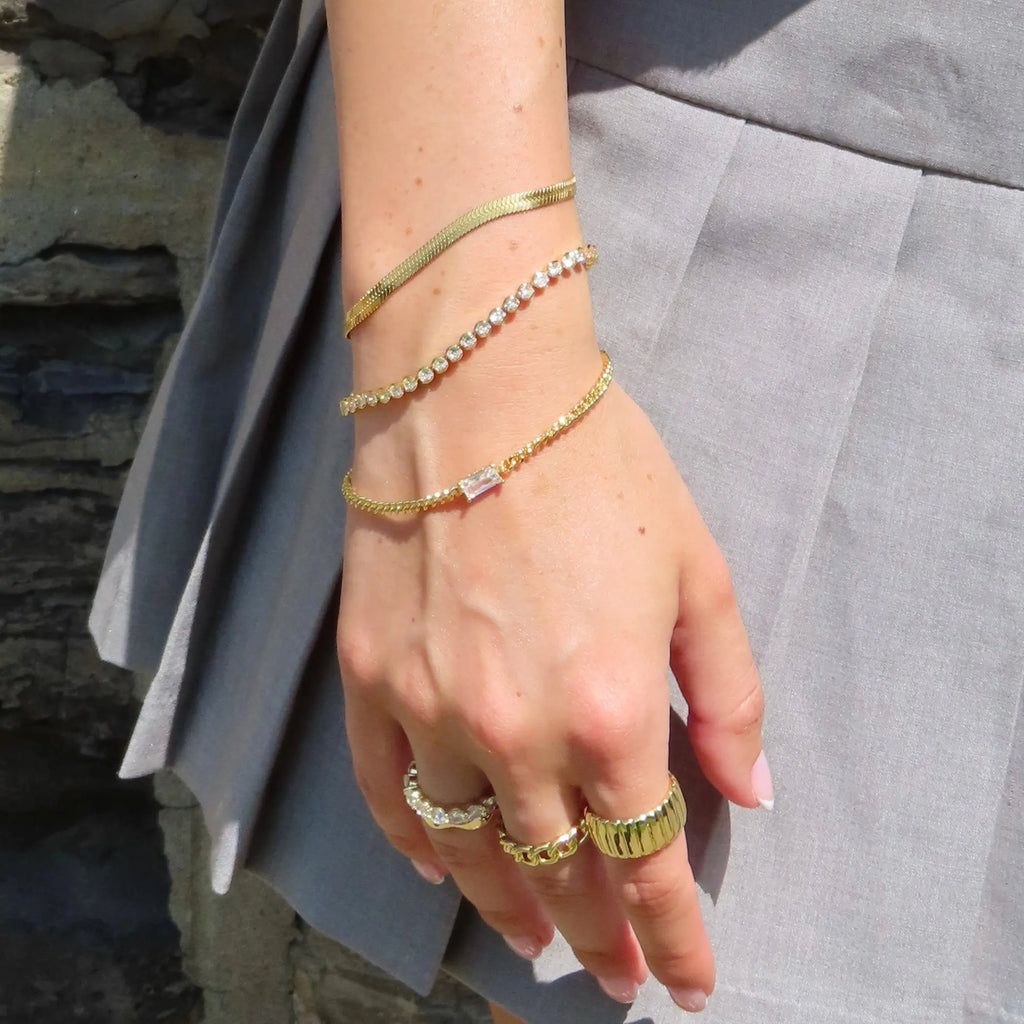 Shining Snake Bracelet Lee